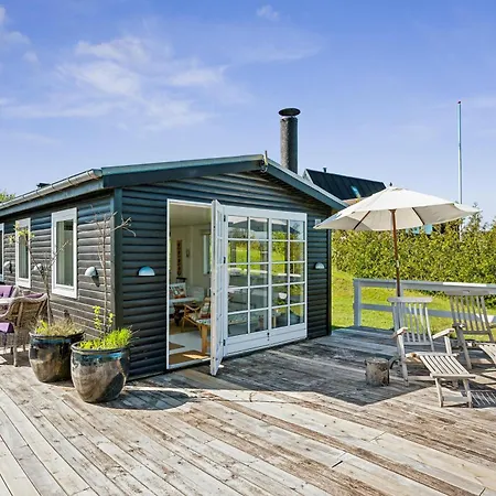 Holiday home In With 2 Bedrooms